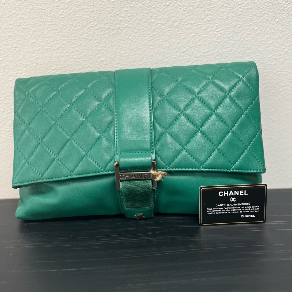 Chanel Clutch Green
